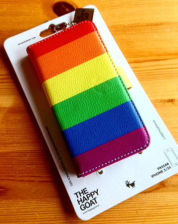 Regnbågsfodral av getskinn till mobilen
