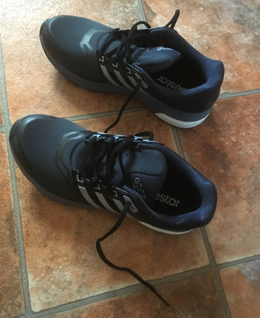 Gråsvarta Adidas Gråsvarta Adidas