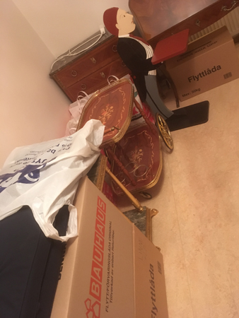 Flyttkartonger, drinkvagn etc