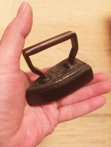 Gammalt strykjärn Gammalt strykjärn