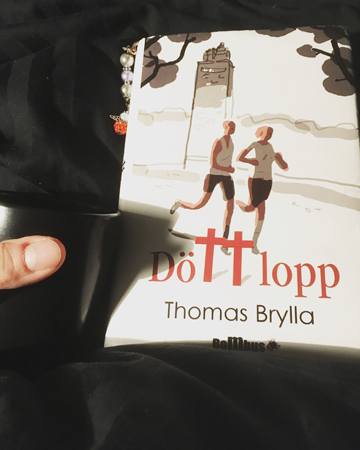 Kaffe och boken Dött lopp