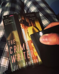 Jill Dawsons bok The Crime Writer och kaffe på sängen Jill Dawsons bok The Crime Writer och kaffe på sängen