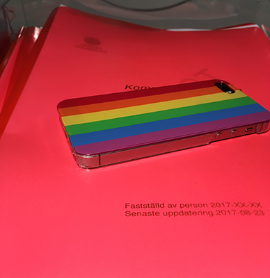 Röd mapp och min tjänstemobil