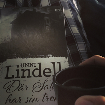 Boken Där Satan har sin tron och kaffe på sängen