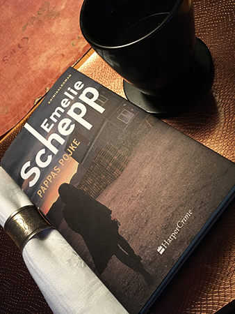 Linneservett boken Pappas pojke och kaffe Linneservett boken Pappas pojke och kaffe