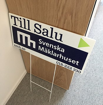 Till saluskylt