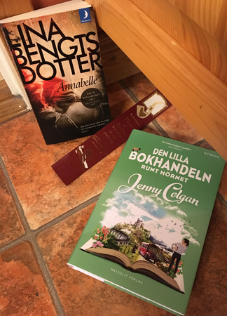 Böckerna Annabelle och Den lilla bokhandeln runt hörnet