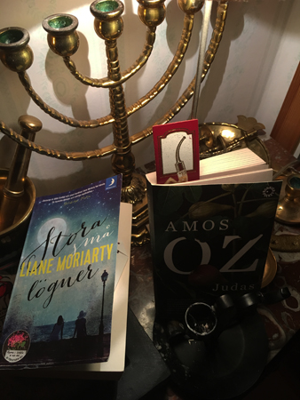 Böckerna Stora små lögner och Judas