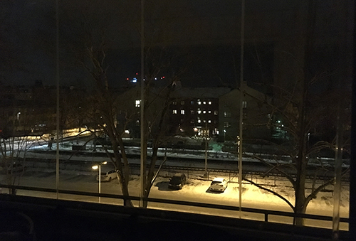 Utsikt från balkongen i vargtimmen Utsikt från balkongen i vargtimmen