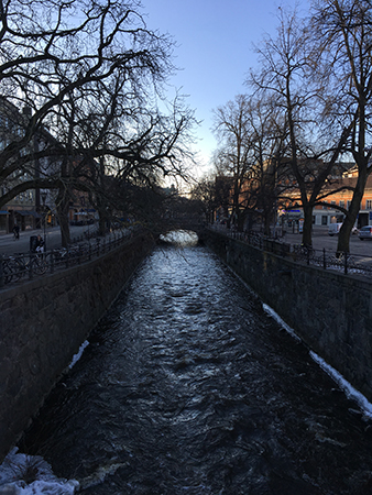 Fyrisån skärtorsdagens morgon