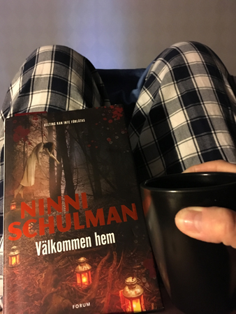 Kaffe på sängen och boken Välkommen hem
