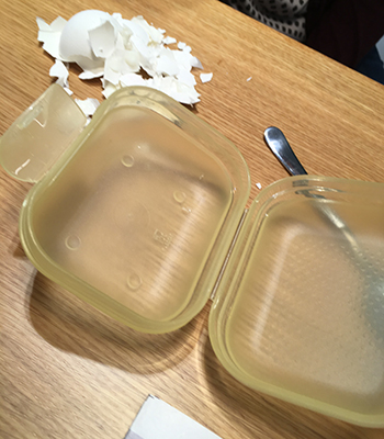 Tvålask som äggburk