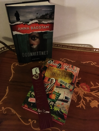 Böckerna Ögonvittnet och Ester Karlsson med K