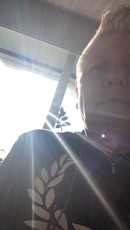 Solen i ryggen på kontoret