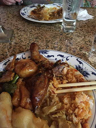 Lunch med R på Thai Village