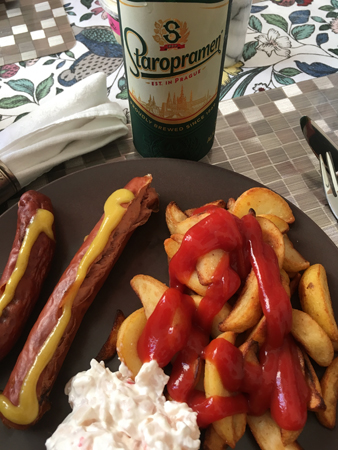 Kyckling- o kalkonkorv o klyftor o Staropramen