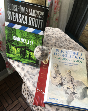 Böckerna Bodenfallet och Vävarnas barn