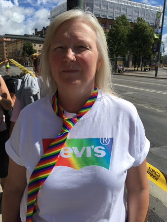 Anna väntar på paraden