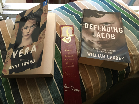 Böckerna Vera och Defending Jacob