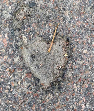 Hjärta i asfalten