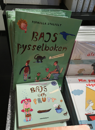 Bajspysselbok och en bok om bajs och prutt