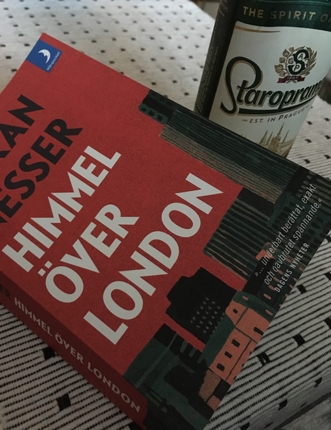 Staropramen och boken Himmel över London