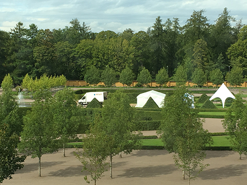 Barockträdgården med tält