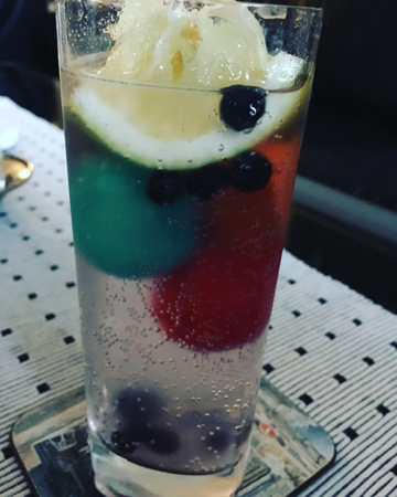 GT med blåbär citron och limeblad