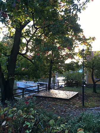 Höst vid Fyrisån och Walmstedtska gården