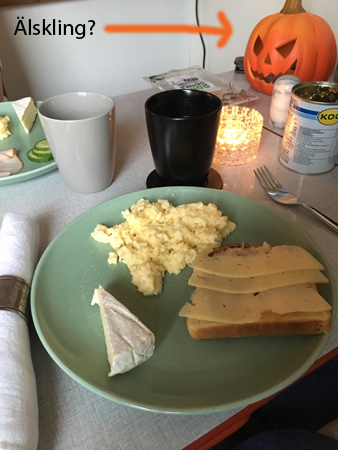 Scrambled eggsfrukost