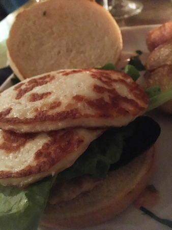 Halloumiburgare på Katalin