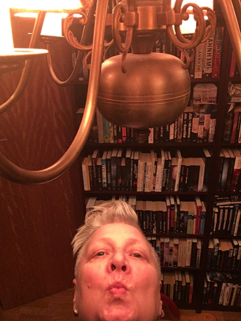 Jag försöker pussa malmkronan