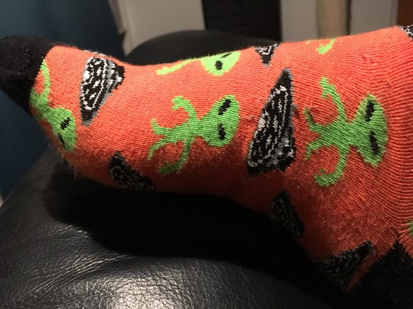 Strumpor med aliens och ufon på