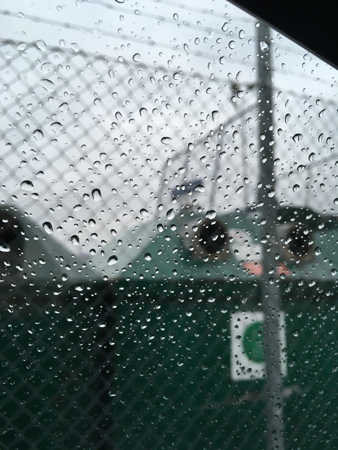 Regnigt på återvinningen