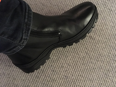 Dragkedja på nya bootsen