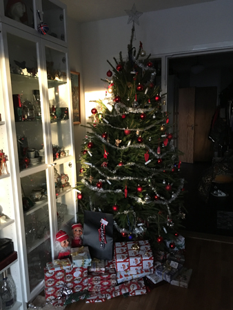 Julgranen med alla klapparna