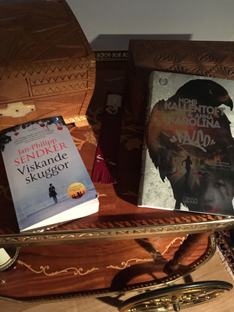 Böckerna Viskande skuggor och Falco på drinkvagnen Böckerna Viskande skuggor och Falco på drinkvagnen