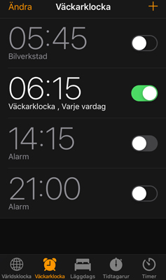Väckarklocka vardagar 6 och 15