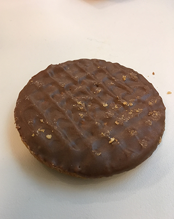 McVities Hobnobs milk chocolate