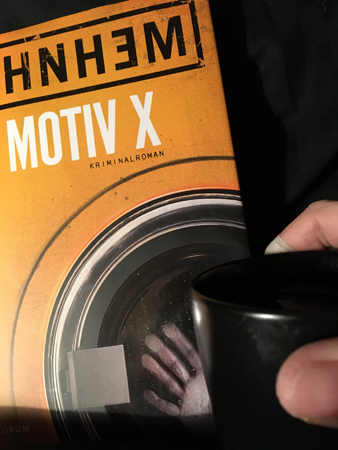 Motiv X och kaffe