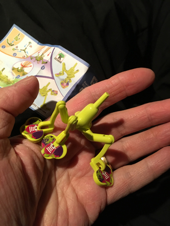 Ihopbyggd kindereggbyggsats