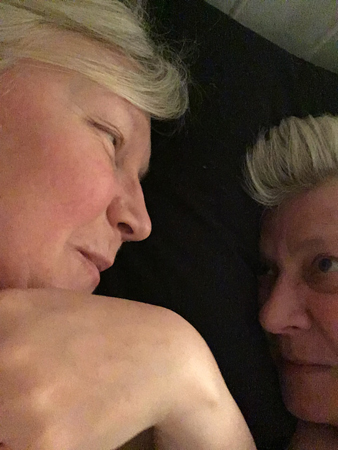 Anna ler jag ser skitsur ut