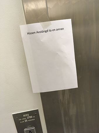 Lapp Hissen avstängd ta en annan