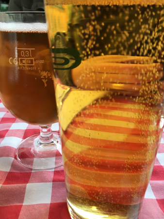 En liten öl och en stor öl