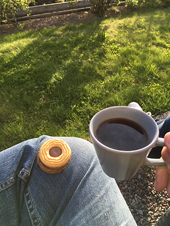 Fika i solen