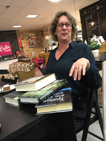 FEM kollar igenom sina inköp på Erikshjälpen FEM kollar igenom sina inköp på Erikshjälpen