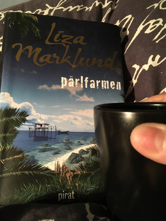 Pärlfarmen och kaffe på sängen