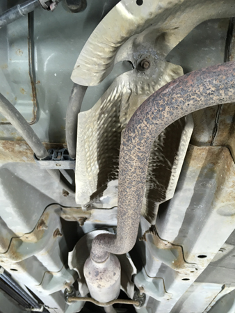 Under bilen Under bilen