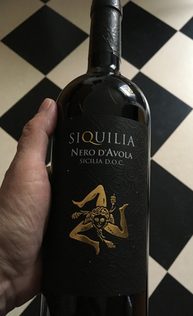 Siquilia nero d'avola