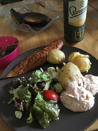 Varmrökt makrillmiddag